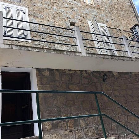 Coquet T2 Au Coeur Du Village Sartene  Bagian luar foto